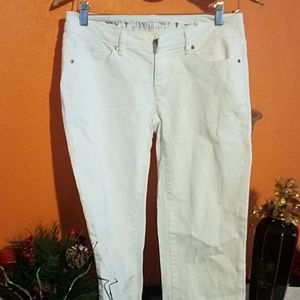 Capri leg white jeans jenifer lopez